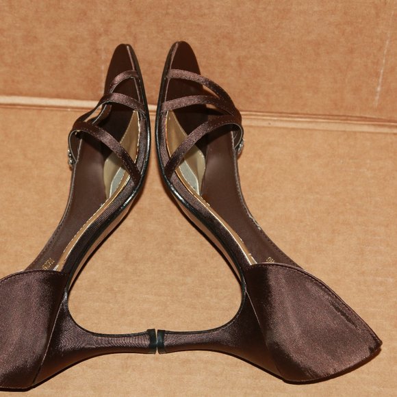 TOUCH UPS Sharmain brown shoes women's size 9M evening heels - display - Picture 11 of 12